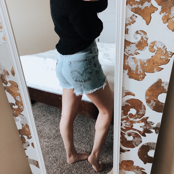 Sweater - Picture 4 of 6